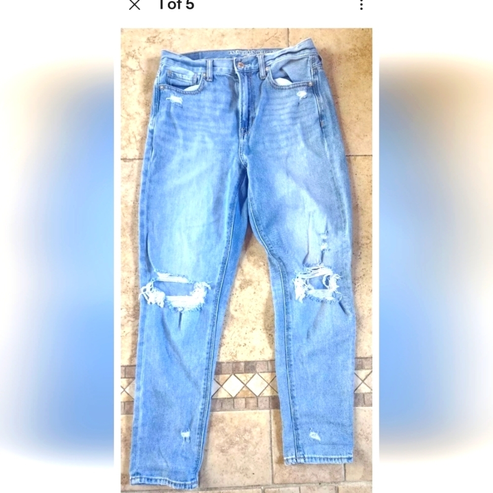 American Eagle Mom Jean